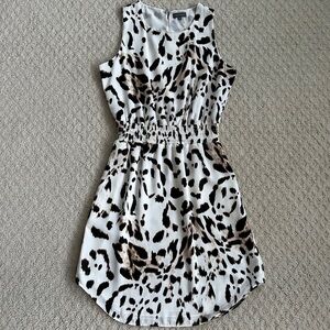 Vince Camuto Animal Print Midi Dress
White/Brown Petite Small fits up Sz. 6